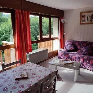  Appartement Coquet De 4 Personnes Aux Carroz - Balcon Et Wifi